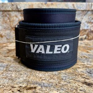 Valeo Weightlifting Belt Adjustable Nylon Gym Back Support Black Size XL